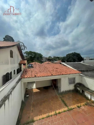 Imagem Casa Térrea - 5 Dorms - 260m².