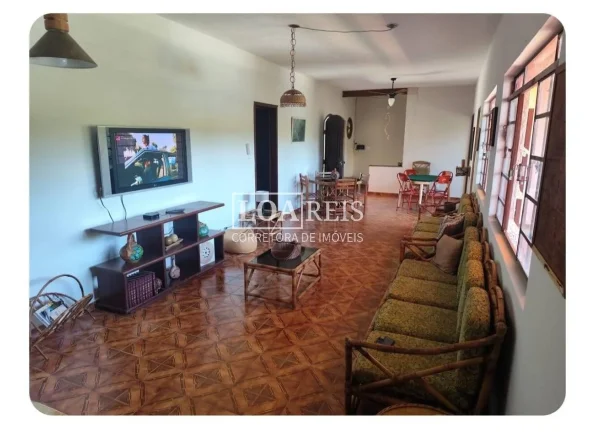 Imagem Chácara Santa Branca | 6 Dormitórios | 5 Banheiros | 6 Vagas | 1.887 m²