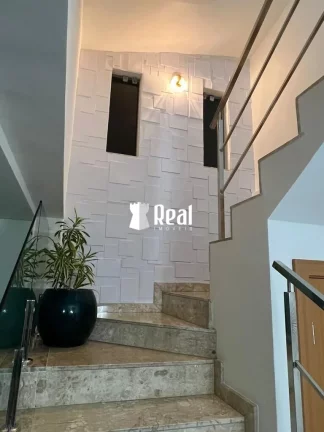 Imagem Casa Triplex - Próximo a Praia