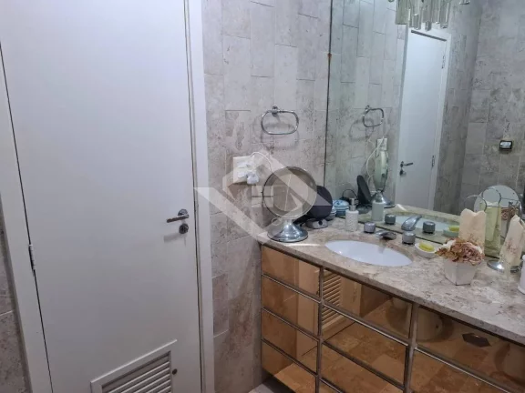Imagem Apartamento 3 Quartos Mobiliado com Vista para a Lagoa – Lagoa, RJ