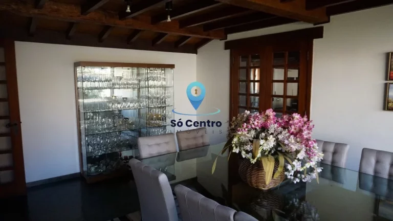 Imagem Excelente casa à venda em São Bento, Belo Horizonte - MG. Com 720m² de área total, 5 dormitório...