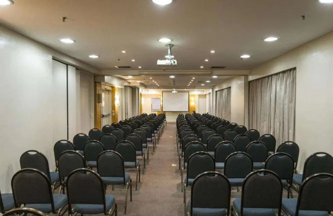 Imagem Flat disponível para locação no Transamérica Executive Faria Lima, com 29m², 1 dormitório e 1 vaga de garagem