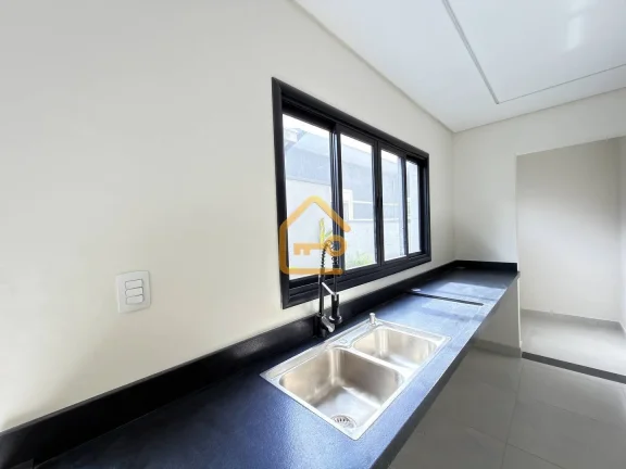 Imagem Casa nova à venda com 3 suítes, todas com closet, 2 salas. Villa Branca