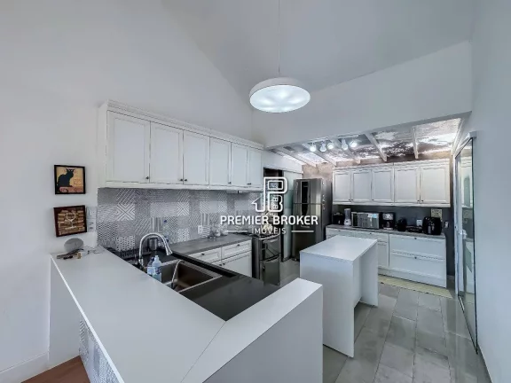 Imagem Casa à venda, 200 m² por R$ 1.150.000,00 - Albuquerque - Teresópolis/RJ