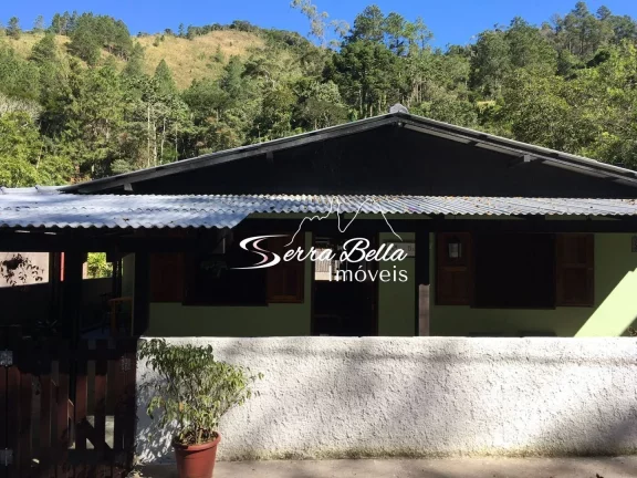 Imagem Casa com 2 dormitórios à venda, 130 m² por R$ 290.000,00 - Vargem Grande - Teresópolis/RJ