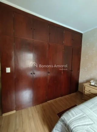 Imagem Encontre o Seu Novo Lar ou Espaço Comercial no Taquaral! 

Esta casa incrível no Taquaral é perfe...