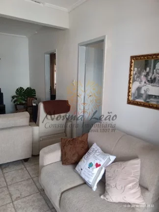 Imagem Casa Duplex com Ponto Comercial à venda no Conjunto Augusto Franco, Aracaju-SE! 3 quartos, 2 suítes, 215m².