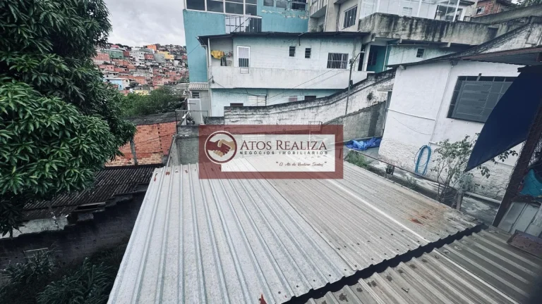 Imagem Casa à Venda no Parque Grajaú, SP - 2 Quartos, 100m², R$320 mil