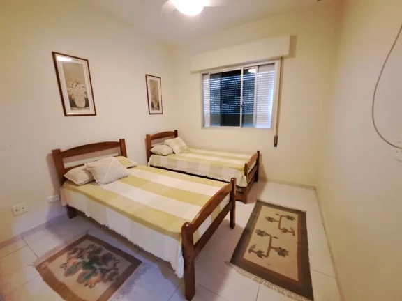 Imagem APARTAMENTO REFORMADO COM LINDA VISTA PARA O MAR, 1 QUADRA DA PRAIA