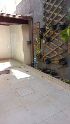 Imagem Casa em Condomínio com 4 Dormitórios e Piscina - Cabral, Contagem - MG Excelente casa em condomín...