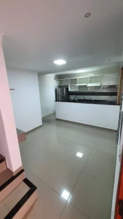 Imagem Casa com 2 dormitórios à venda, 76 m² por R$ 390.000 - Vila Suíça - Santo André/SP