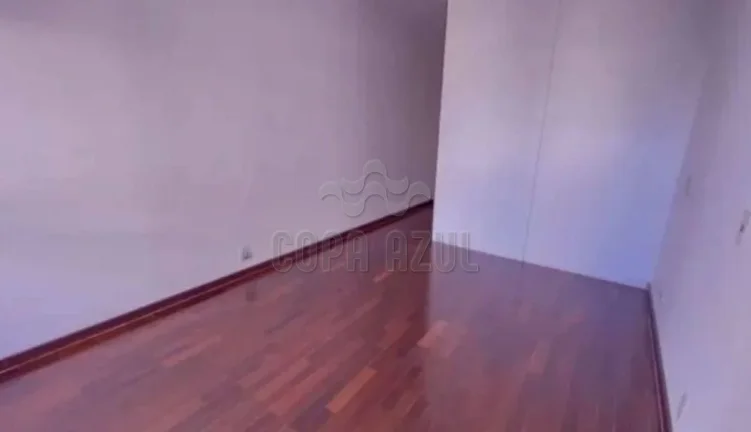 Imagem Copacabana - Residencial › Apartamento com 3 quarto(s) a Venda