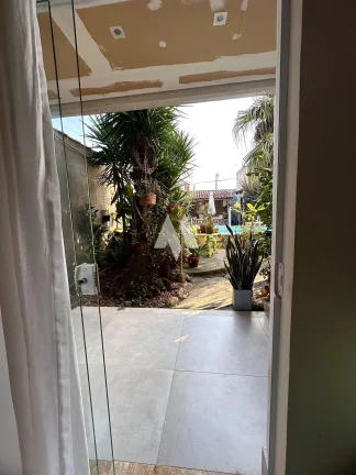 Imagem Casa com piscina á venda Guarujá/Sp