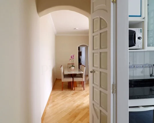 Imagem Apartamento na Pompéia com 2 dormitórios e 2 vagas, 63m²