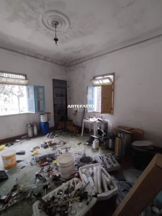 Imagem Casa Grade Ideal para Família Grande e ou Comércio - No Coração do Espinheiro