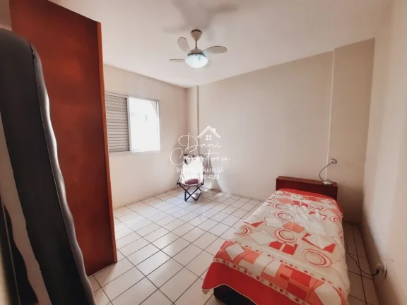 Imagem Apartamento à venda no Guarujá na Praia das Pitangueiras.
