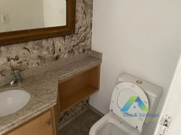 Imagem Sobrado com 3 Quartos e 3 banheiros à Venda, 120 m²