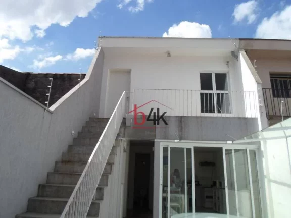 Imagem Casa com 5 dormitórios à venda, 240 m² e 2 vagas de garagem - Brooklin