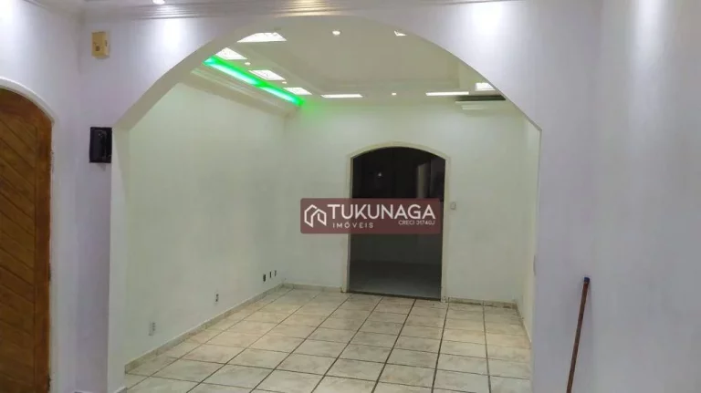 Imagem Sobrado com 3 dormitórios à venda, 157 m² por R$ 680.000,00 - Jardim Terezópolis - Guarulhos/SP