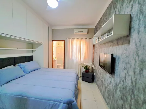Imagem Casa com 3 dormitórios à venda, 85 m² por R$ 720.000 - Villa Branca - Jacareí/SP