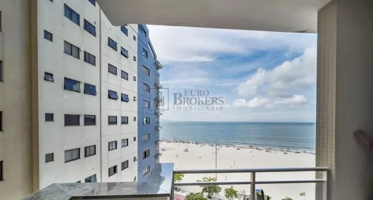 Imagem Apartamento Frente Mar com 4 dormitórios à venda na Barra Sul em Balneário Cambo
