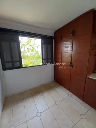 Imagem Localizada no sofisticado Residencial Parque dos Ipês, esta casa impressiona pelo espaço generoso ...