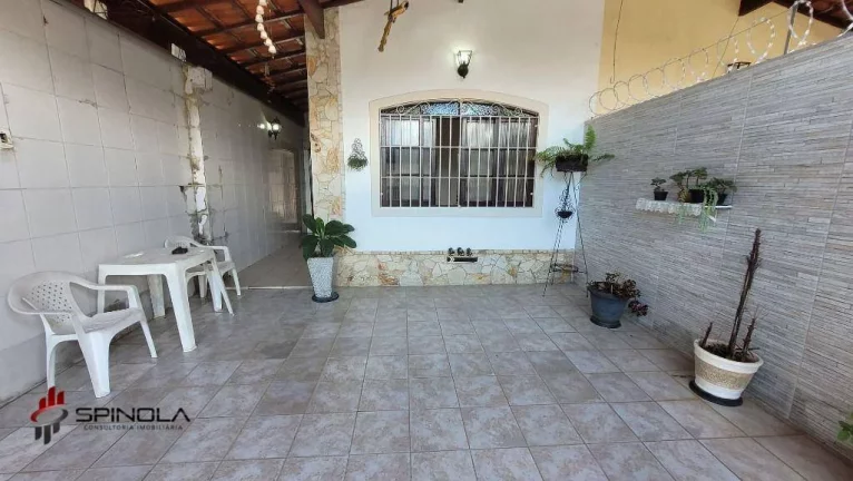 Imagem Casa com 2 dormitórios à venda, 100 m² por R$ 350.000,00 - Jardim Imperador - Praia Grande/SP