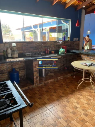 Imagem Rancho vende R$ 500.000 Club Naútico Miguelópolis - SP, 3 quartos sendo 1 suíte, piscina, churrasqueira.