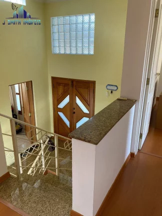Imagem CASA 460m². ESTILOSA , PISCINA, CONDOMÍNIO FECHADO NA GRANJA GRANJA.