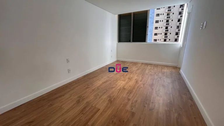 Imagem Apartamento com 3 dormitórios à venda, 186 m² por R$ 2.290.000,00 - Boqueirão - Santos/SP