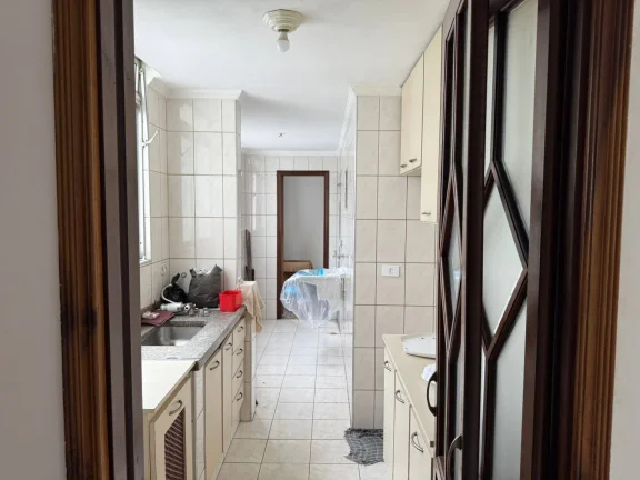 Imagem Apartamento para Locação com 3 Dormitórios e Suíte - 66 m²