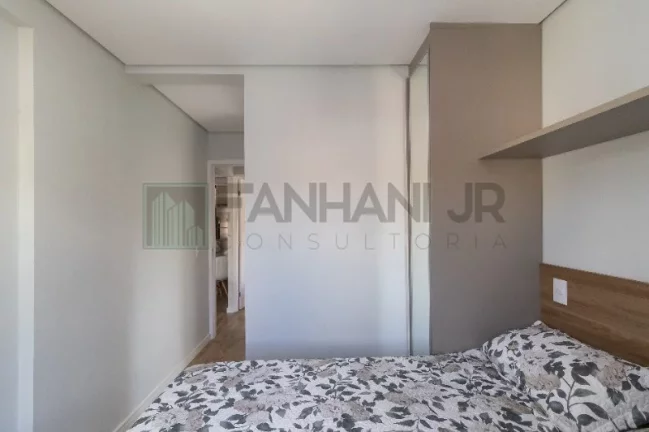 Imagem O Residencial Means do Campo oferece apartamentos de 58m² com 2 dormitórios, sendo 1 suíte, sala para 2 ambientes com varanda, cozinha ampla, 2 wc, ár