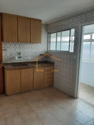Imagem Apartamento com 79 m² de área útil. Dispõe de 2 dormitórios, com armários embutidos, sala para...
