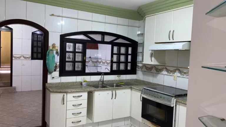 Imagem Sobrado para Venda por R$900.000,00 com 228m², 2 dormitórios, 3 suites e 2 vagas - Parque cruzeiro do sul, São paulo / SP - Cód. 13544