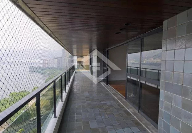 Imagem Apartamento de 4 Quartos para Venda na Lagoa com 380 m²