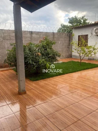 Imagem Casa com 2 dormitórios à venda, 110 m² por R$ 300.000,00 - Portal Dos Ipes - Itumbiara/GO