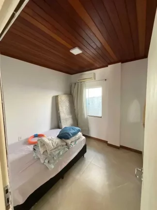 Imagem Chácara com 940m² com casa de 2 dormitórios e 3 vagas - Bairro Sertão do Trombudo/SC