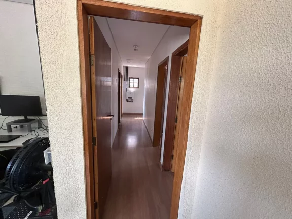 Imagem VENDO LINDO SOBRADO DE 04 DORMITÓRIOS NO BAIRRO JABAQUARA!
