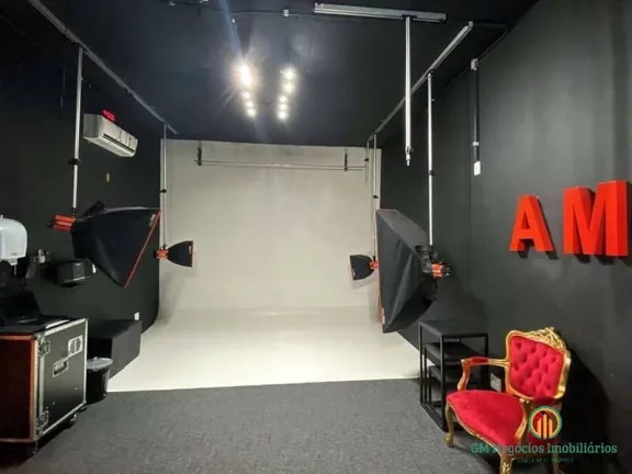Imagem Moderno PRÉDIO COMERCIAL com localização ESPETACULAR