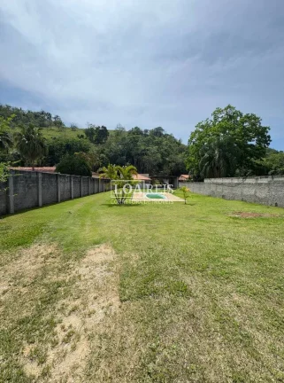 Imagem Chácara em Santa Branca – 3 dormitórios, 1 suite - 1500m²