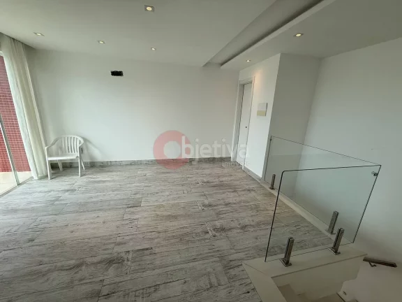 Imagem Cobertura duplex, 4 suítes, próximo a Praia do Forte, Centro - Cabo Frio