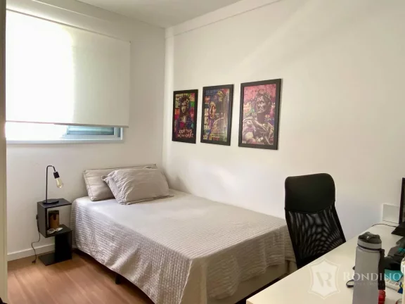 Imagem Casa sobrado em condomínio com 03 dormitório e quintal