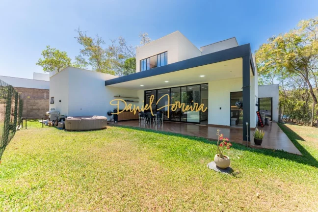 Imagem Casa à venda no Condomínio Quatro Estações - Setor Habitacional Jardim Botânico - Brasília/DF