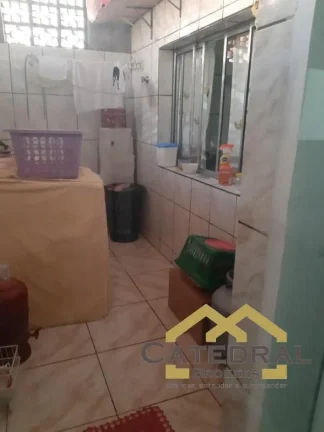 Imagem SOBRADO COM 2 DORMITÓRIOS À VENDA, 268 M² POR R$ 585.000,00 - PARQUE RESIDENCIAL JUNDIAÍ - JUNDIAÍ/SP