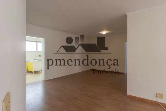 Imagem Apartamento em Higienópolis com 158m², 4 quartos (1 suíte) e 2 vagas.