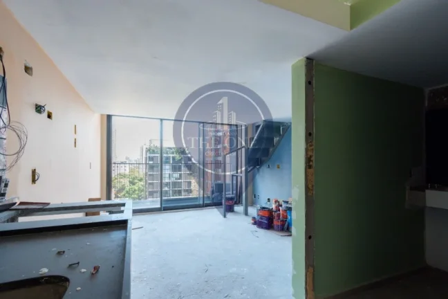 Imagem Studio de luxo em Pinheiros, São Paulo-SP: 1 quarto, 2 salas, 1 banheiro, 27m². Venha conferir!