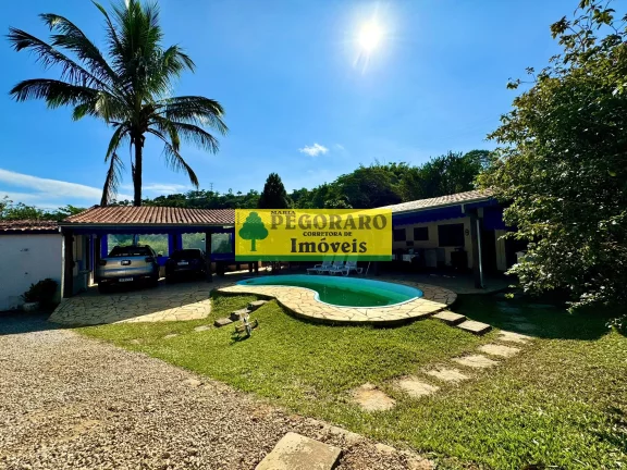Imagem Magnífico Sítio de 3 Hectares com Cachoeira Privativa em Paraibuna-SP: 6 quartos, 1 suíte, 7 salas, 6 banheiros, 20 vagas de garagem.