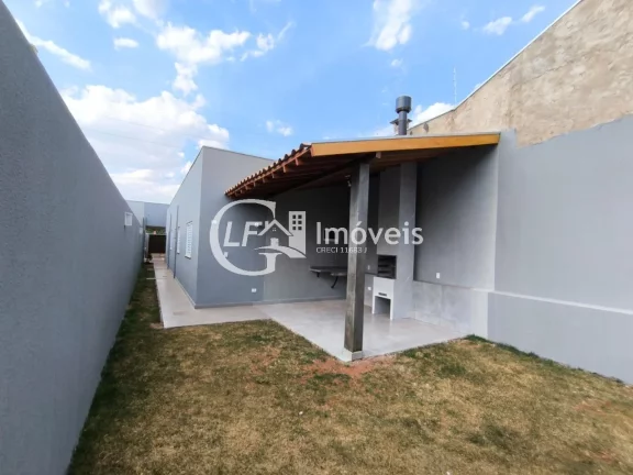 Imagem Imperdível oportunidade de adquirir uma casa com 3 quartos, 1 suíte, 2 salas, 1 banheiro e 2 vagas de garagem no Jardim Montevidéu, Campo Grande-MS!