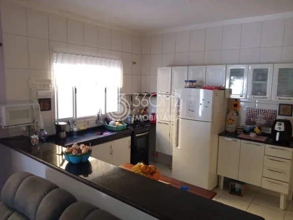 Imagem Casa para Venda em Itanhaém / SP no bairro Vila Loty