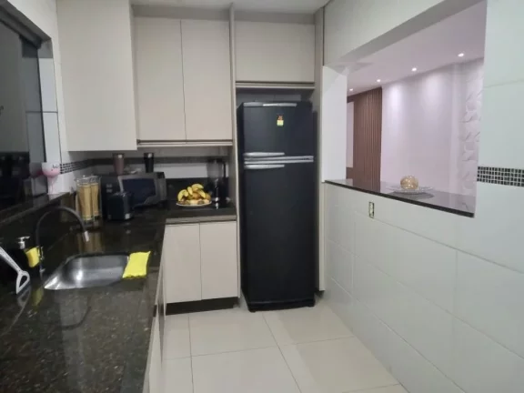 Imagem Sobrado com 3 dormitórios à venda, 190 m² por R$ 750.000,00 - Jardim Quaresmeira - Suzano/SP
